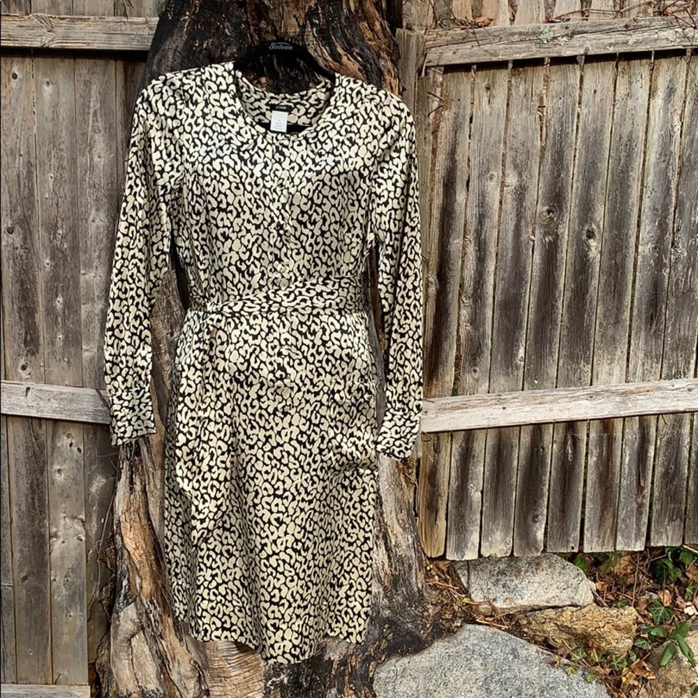 Black & White Silk Leopard Print Shirt Dress